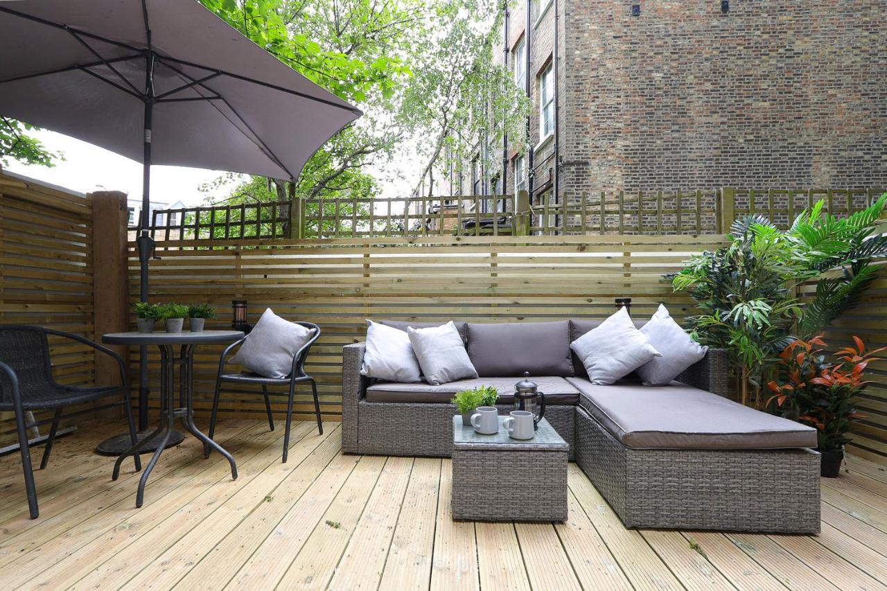 The London Secret, 1 Bed Flat With Patio - Zone 2 Apartman Kültér fotó