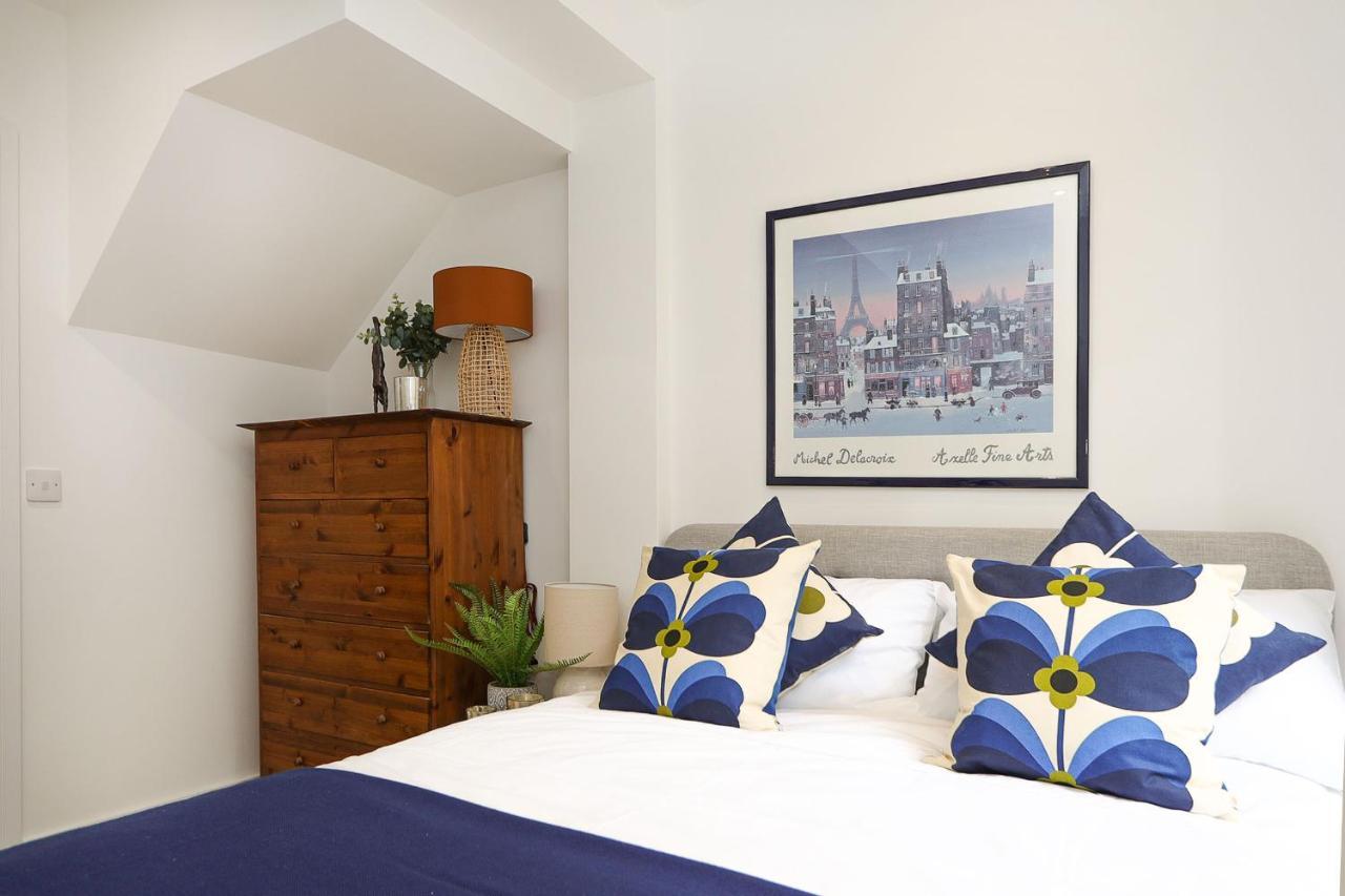 The London Secret, 1 Bed Flat With Patio - Zone 2 Apartman Kültér fotó